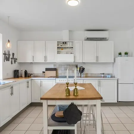 Bright And Cozy House Near Forest And - Space For 8 וילה Horbelöv