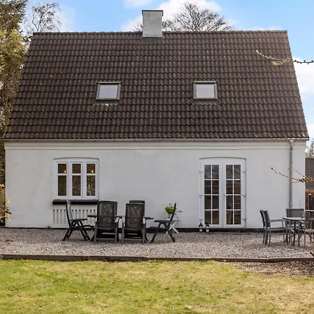 Villaer Bright And Cozy House Near Forest And - Space For 8 *